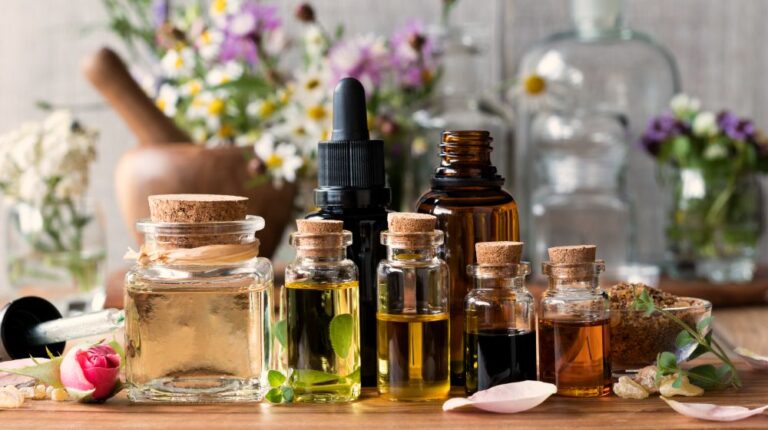 Aromatherapy at Home: What are Essential Oils and How to Use Them