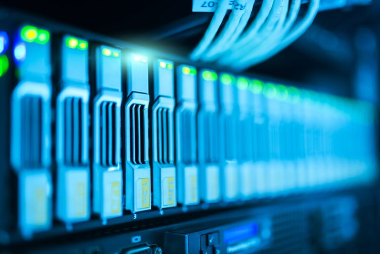 Things To Keep In Mind While Choosing A Dedicated Hosting Server Provider