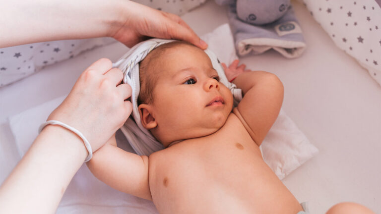 Signs It Is Time To Change Diaper Size For Your Baby