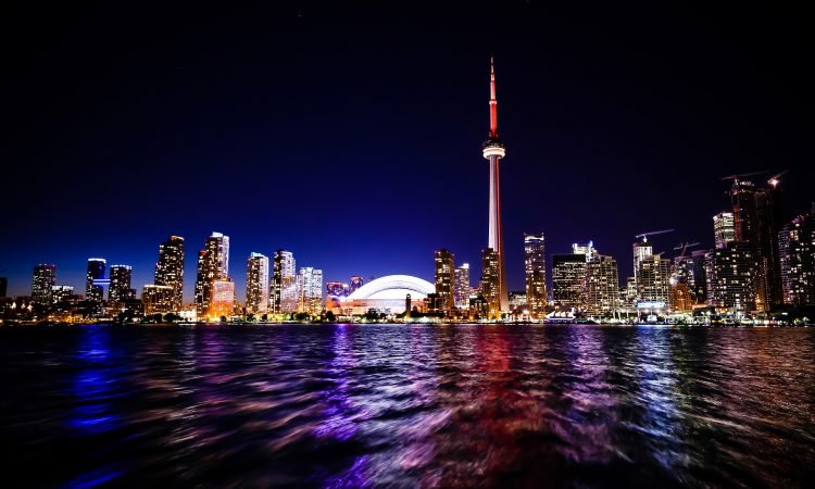 Top 10 Things To Do In Toronto At Night