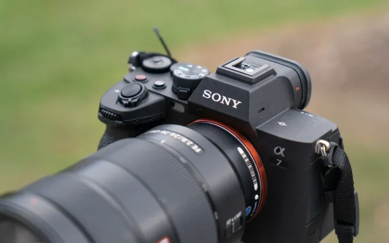 4 Best Memory Cards for Sony a7 IV in 2023