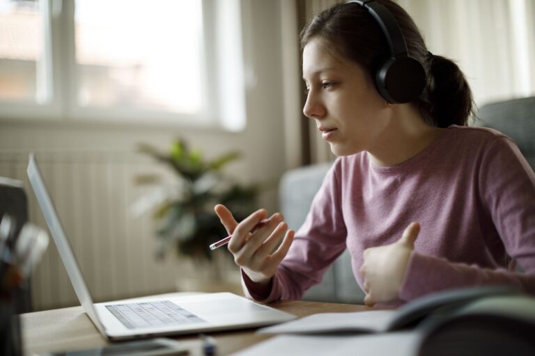 How Much Does a Chinese Tutor Cost?