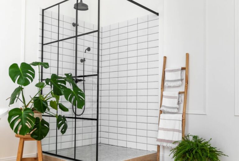 How to Choose the Right Shower Size for Your Bathroom Space?