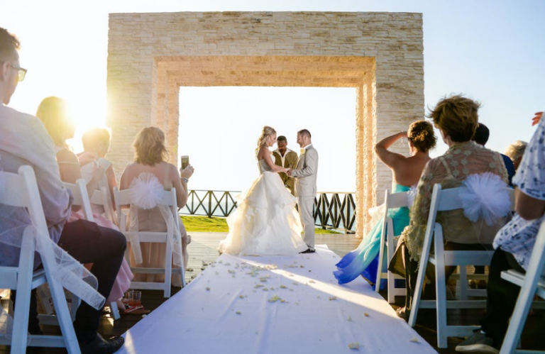 Plan the Perfect Outdoor Wedding Venue for Your Big Day