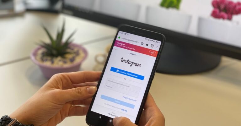 5 Things to Know Before Using Instagram As a Small Business Marketing Tool